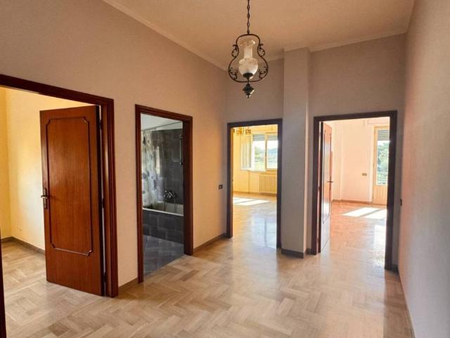 Appartamento in vendita a Marche, Fermo
