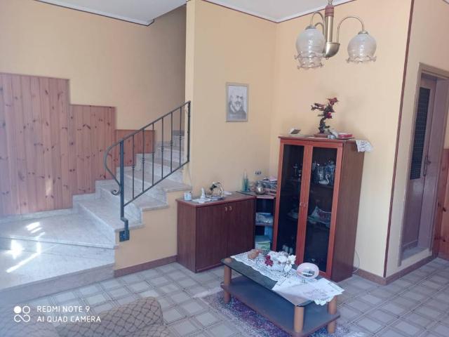 Appartamento in vendita a Montegridolfo, Reggio Emilia