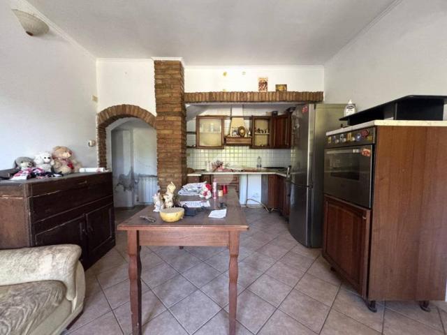 Appartamento in vendita a Montegridolfo, Reggio Emilia