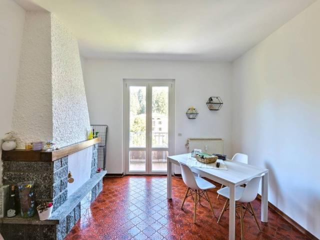 Appartamento in vendita a Casa Compagnoni, Montegrino Valtravaglia