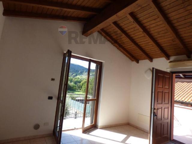 Appartamento in vendita a Bosco Valtravaglia, Montegrino Valtravaglia