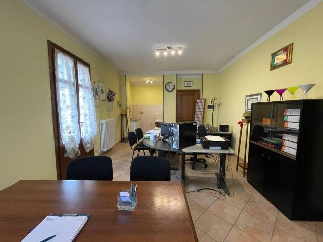 Appartamento in vendita a Piemonte, Asti