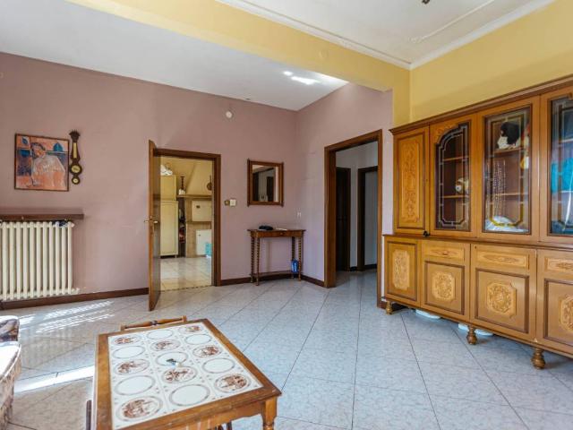 Appartamento in vendita a Montegrotto Terme, Veneto