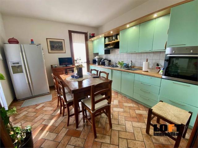 Appartamento in vendita a Montegrotto Terme, Veneto