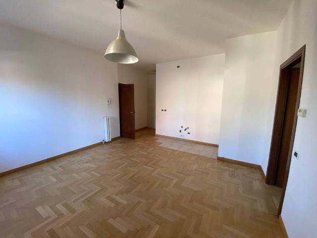 Appartamento in vendita a Montegrotto Terme, Veneto