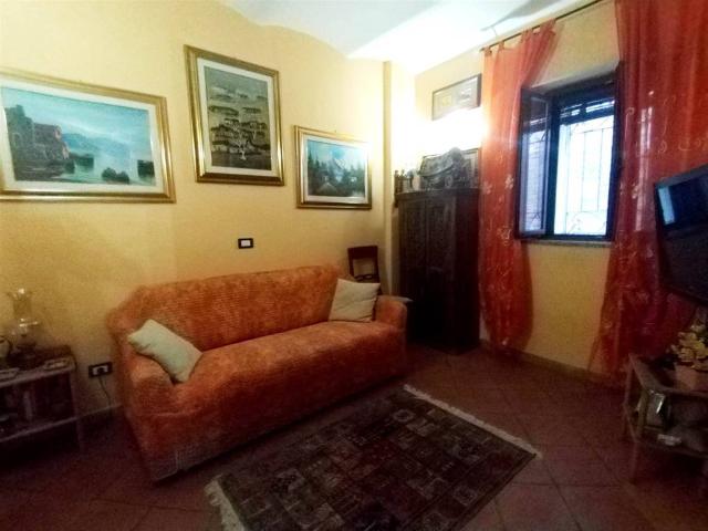 Appartamento in vendita a Monteleone D'orvieto, Umbria