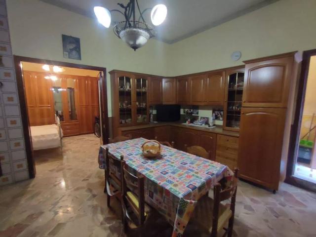 Appartamento in vendita a Montelepre, Palermo