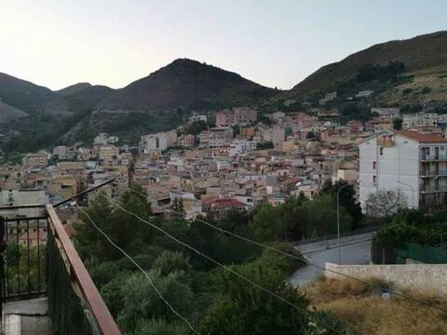 Appartamento in vendita a Montelepre, Sicilia