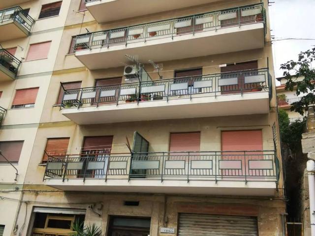 Appartamento in vendita a Montelepre, Sicilia