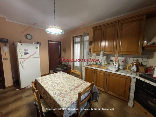 Appartamento in vendita a Montelepre, Sicilia