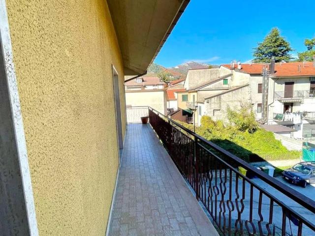 Appartamento in vendita a Montella, Campania