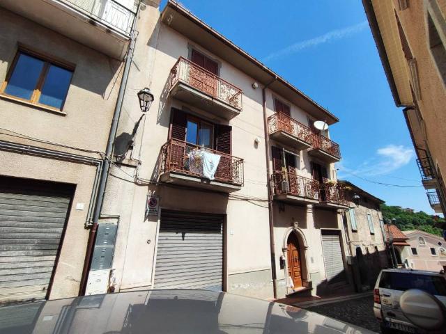 Appartamento in vendita a Montella, Campania