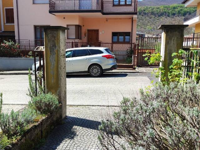 Appartamento in vendita a Montella, Campania