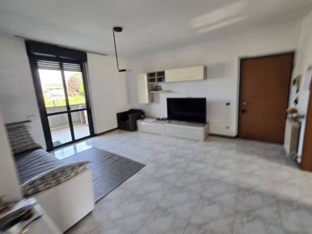 Appartamento in vendita a Montello, Lombardia
