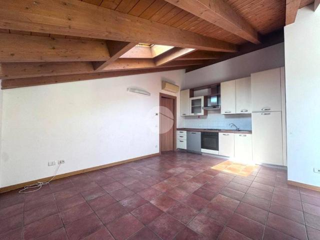 Appartamento in vendita a Montello, Lombardia