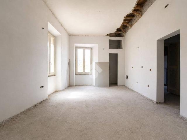 Appartamento in vendita a Marche, Macerata