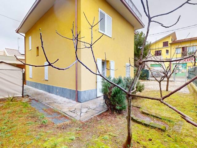 Appartamento in vendita a Marche, Ancona