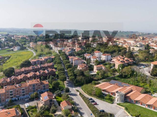 Appartamento in vendita a Marche, Ancona