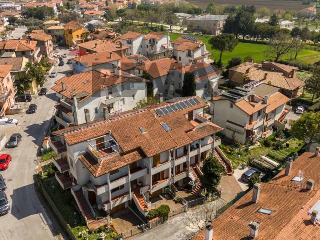 Appartamento in vendita a Marche, Ancona