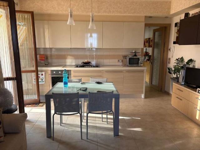 Appartamento in vendita a Marche, Ancona