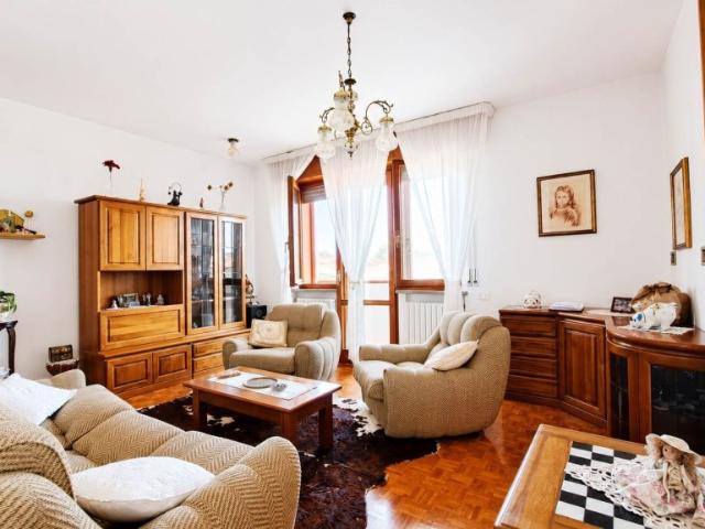 Appartamento in vendita a Marche, Ancona