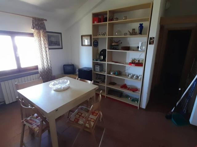 Appartamento in vendita a Montemignaio, Toscana