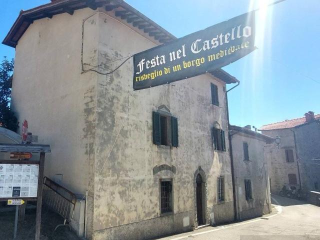 Appartamento in vendita a Montemignaio, Toscana