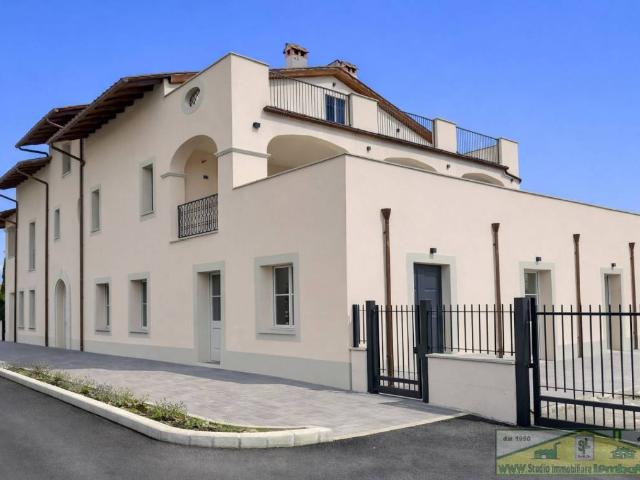 Appartamento in vendita a Montemurlo, Toscana