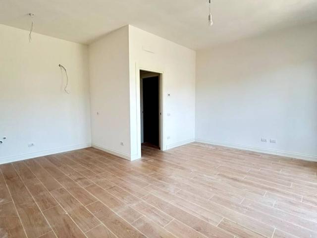 Appartamento in vendita a Montemurlo, Toscana