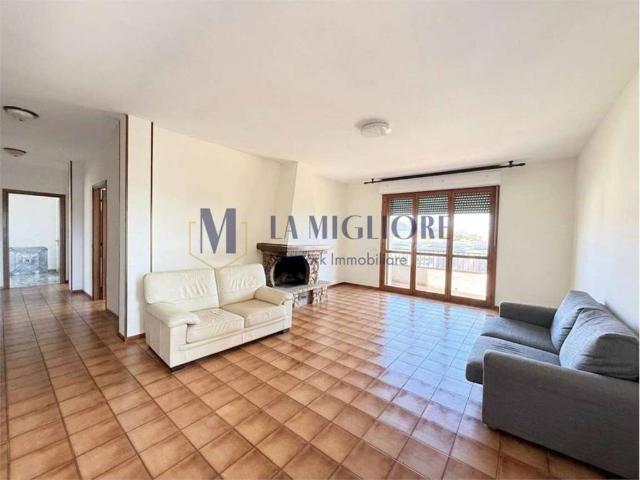 Appartamento in vendita a Montemurlo, Toscana