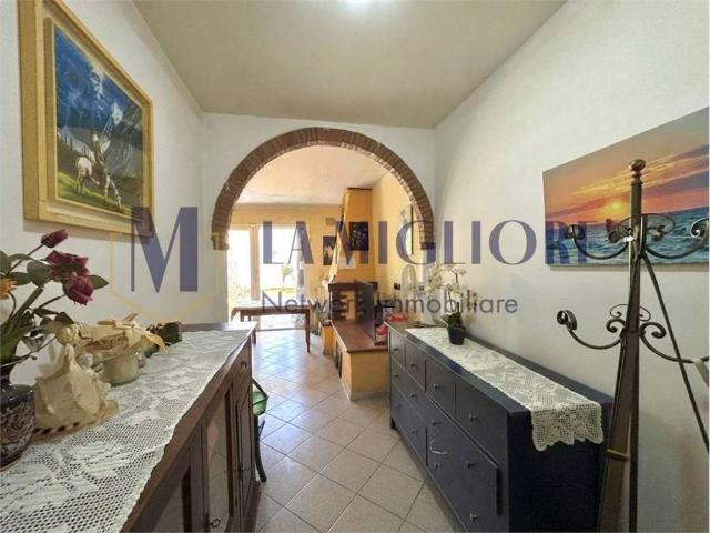 Appartamento in vendita a Montemurlo, Toscana