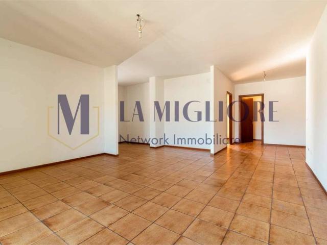 Appartamento in vendita a Montemurlo, Toscana