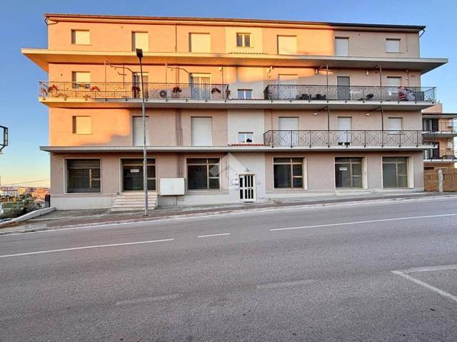 Appartamento in vendita a Montenero di Bisaccia, Molise