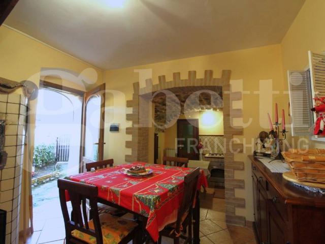 Appartamento in vendita a Montenero Val Cocchiara, Molise