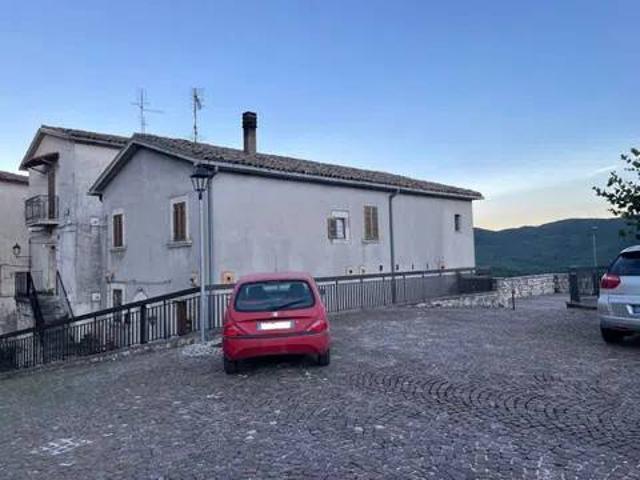 Appartamento in vendita a Montenero Val Cocchiara, Molise