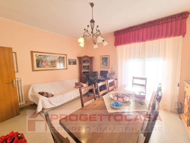 Appartamento in vendita a Sant'Anna, Marche