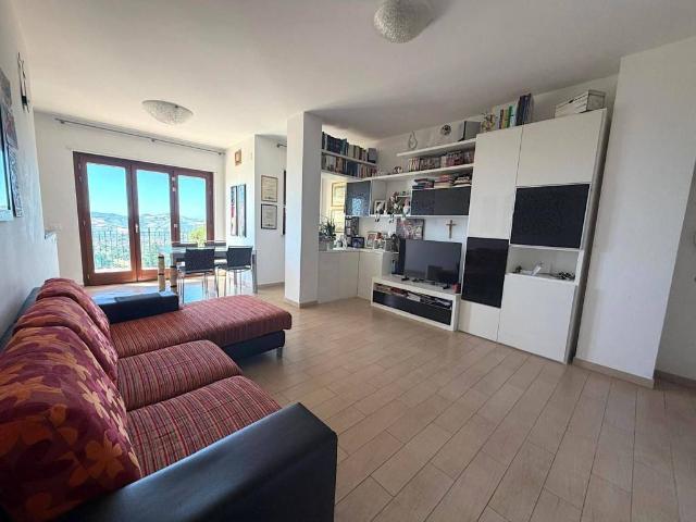 Appartamento in vendita a Bora Ragnola, Marche