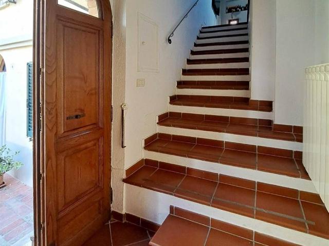 Appartamento in vendita a Abbadia Di Montepulciano, Toscana