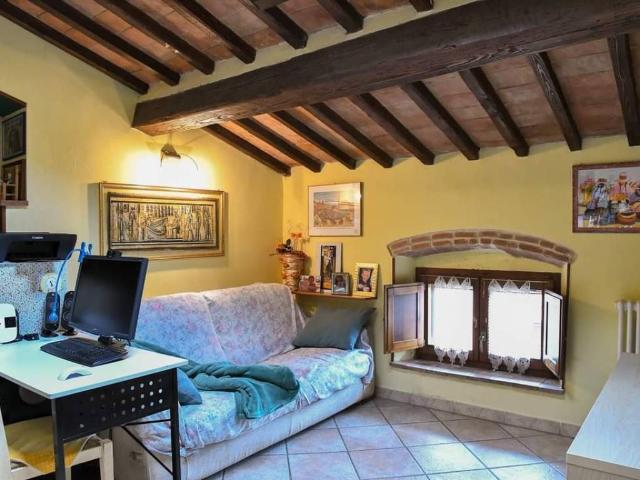 Appartamento in vendita a Monteriggioni, Toscana