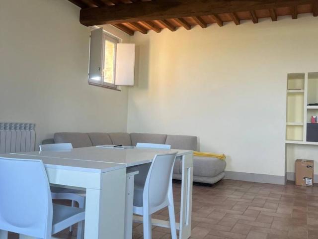 Appartamento in vendita a Monteroni D'arbia, Toscana