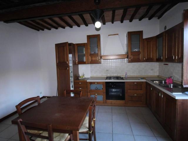 Appartamento in vendita a Siena, Toscana