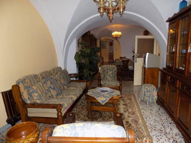 Appartamento in vendita a Monterosso Almo, Sicilia