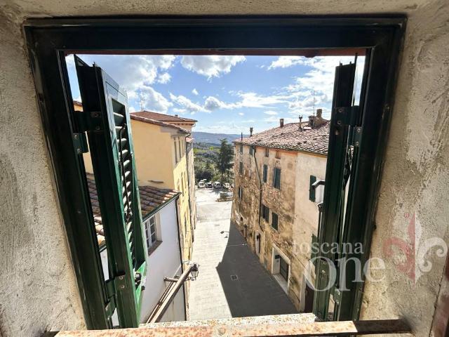Appartamento in vendita a Monterotondo Marittimo, Toscana