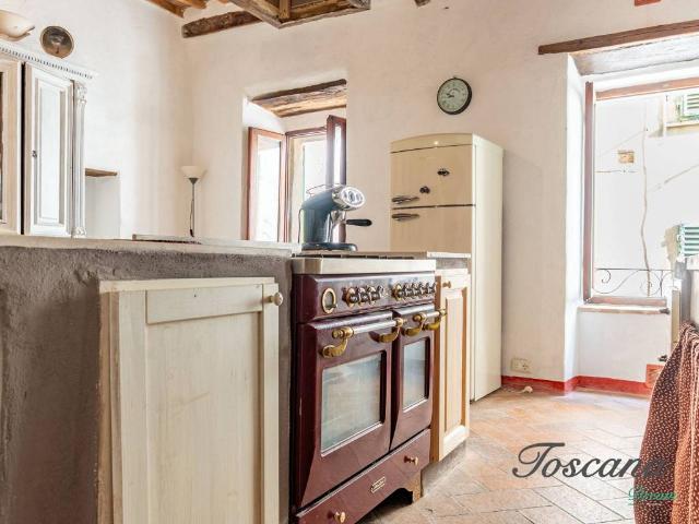 Appartamento in vendita a Monterotondo Marittimo, Toscana