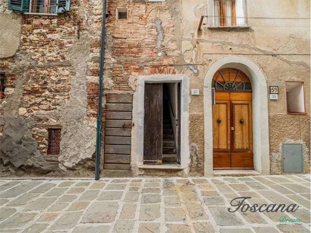 Appartamento in vendita a Monterotondo Marittimo, Toscana