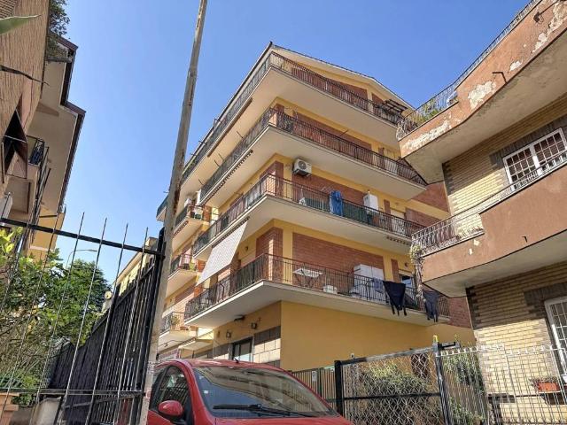 Appartamento in vendita a Roma Capitale, Lazio