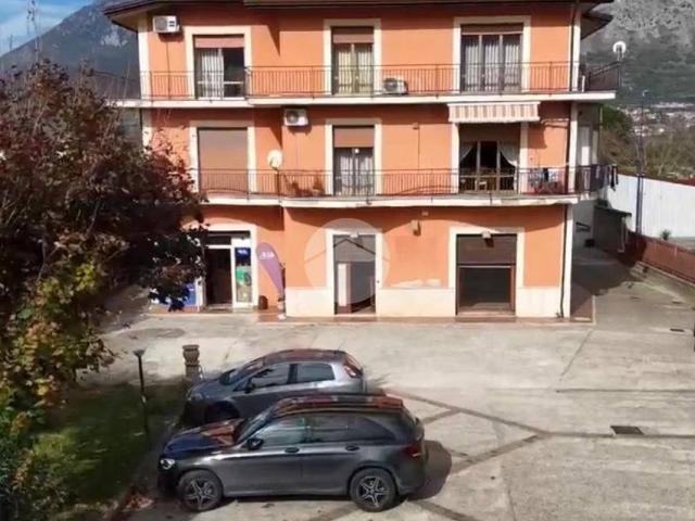 Appartamento in vendita a Borgo Fontanelle, Montesarchio