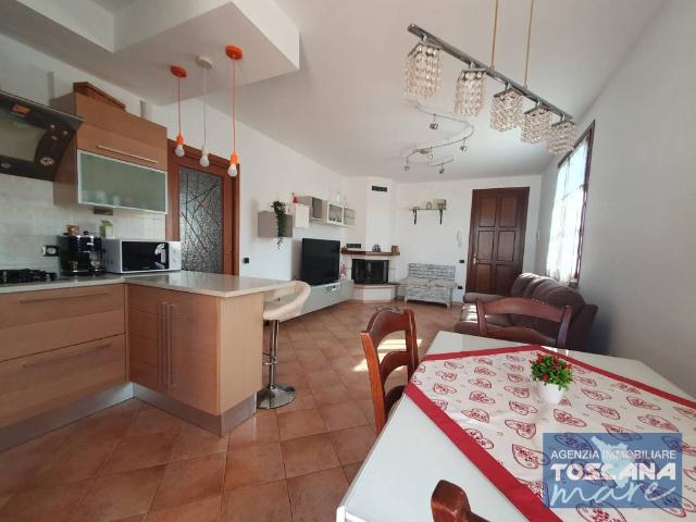 Appartamento in vendita a Poggio Gagliardo, Montescudaio