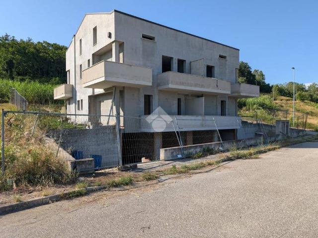 Appartamento in vendita a Montescudo-Monte Colombo, Monte Colombo