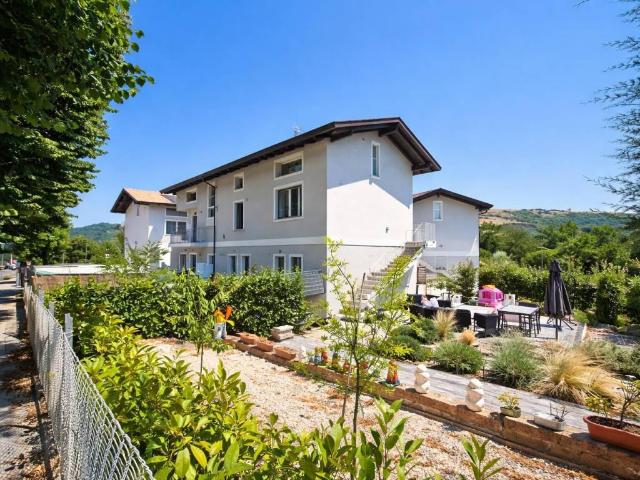 Appartamento in vendita a Montescudo-Monte Colombo, Santa Maria Del Piano